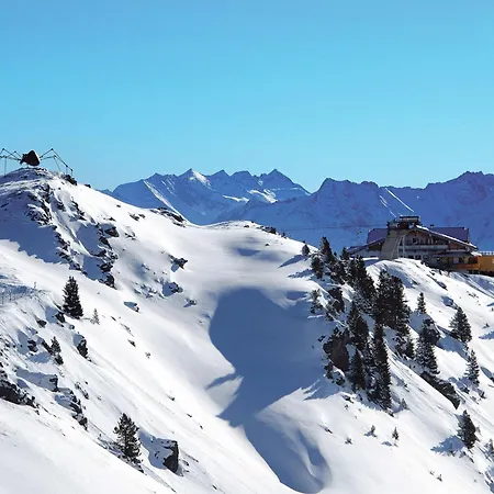 Lejlighed Stylish Flats In Near Lifts Uderns