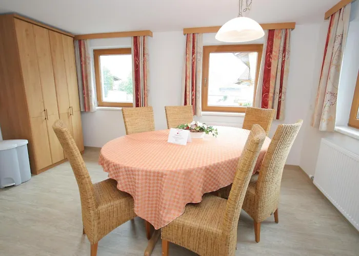 Stylish Flats In Near Lifts Apartamento *