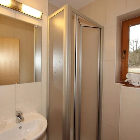 Flat In Near The Area Apartman Uderns